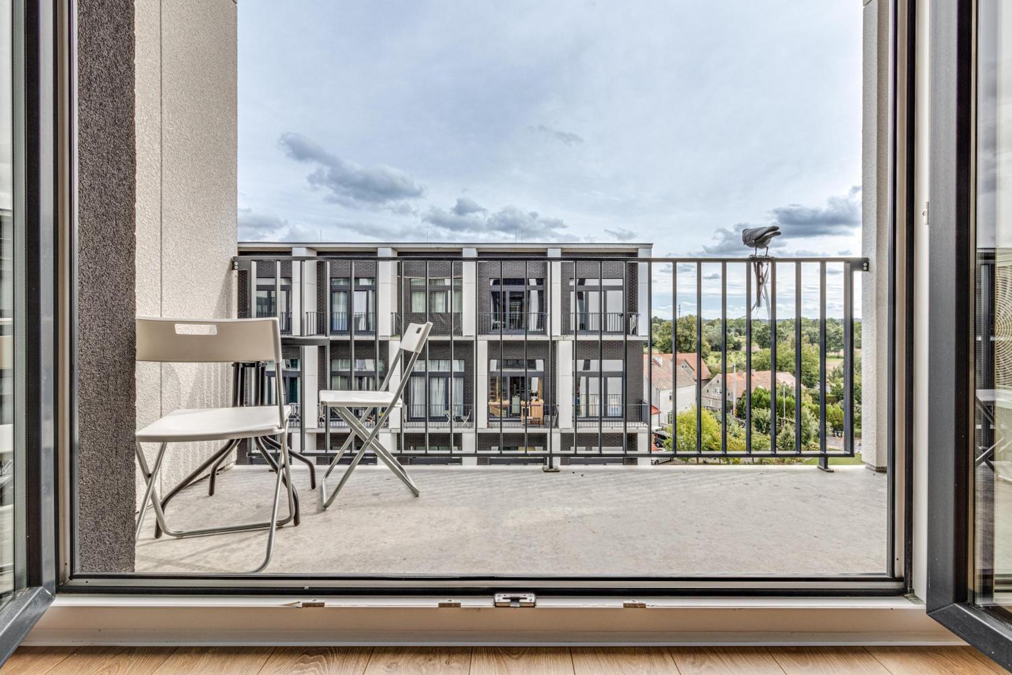 Rentplanet - Apartamenty Zarembowicza Wrocław Exterior foto
